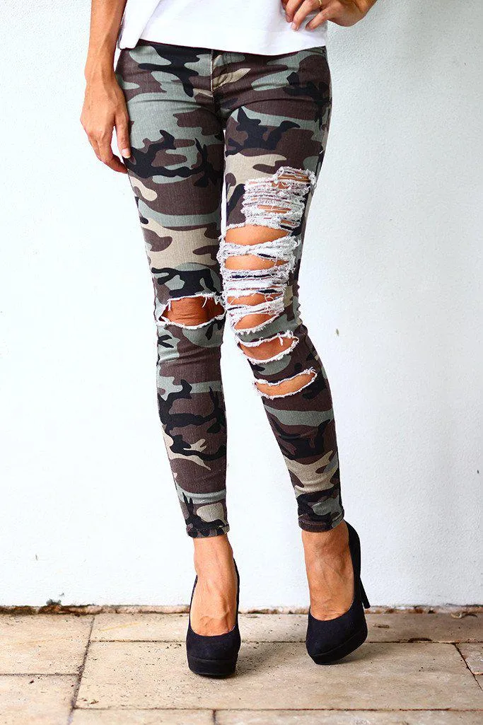 Camo Super Destroyed Skinny Jeans