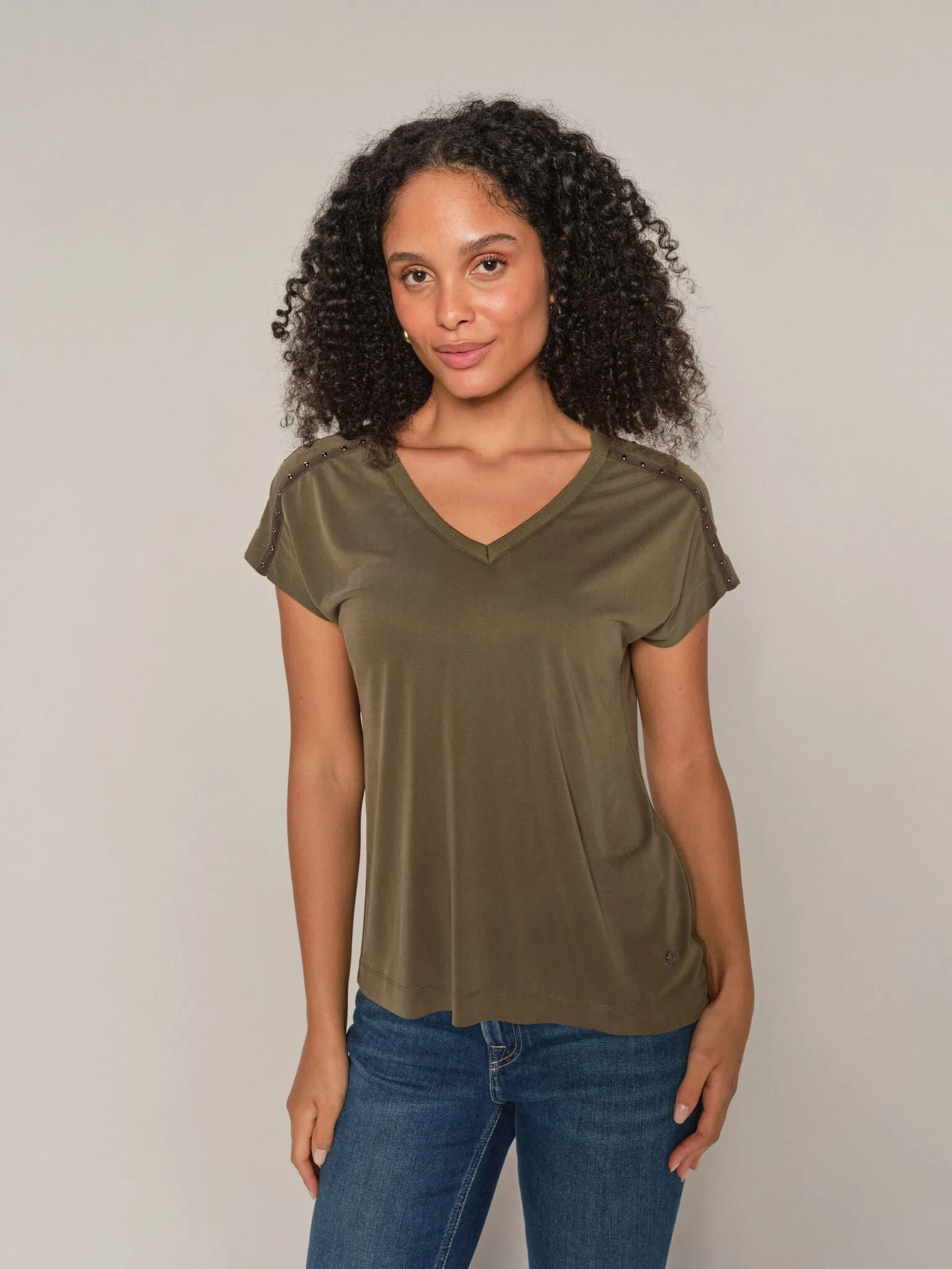 MMNarelle V-Neck Stud Tee