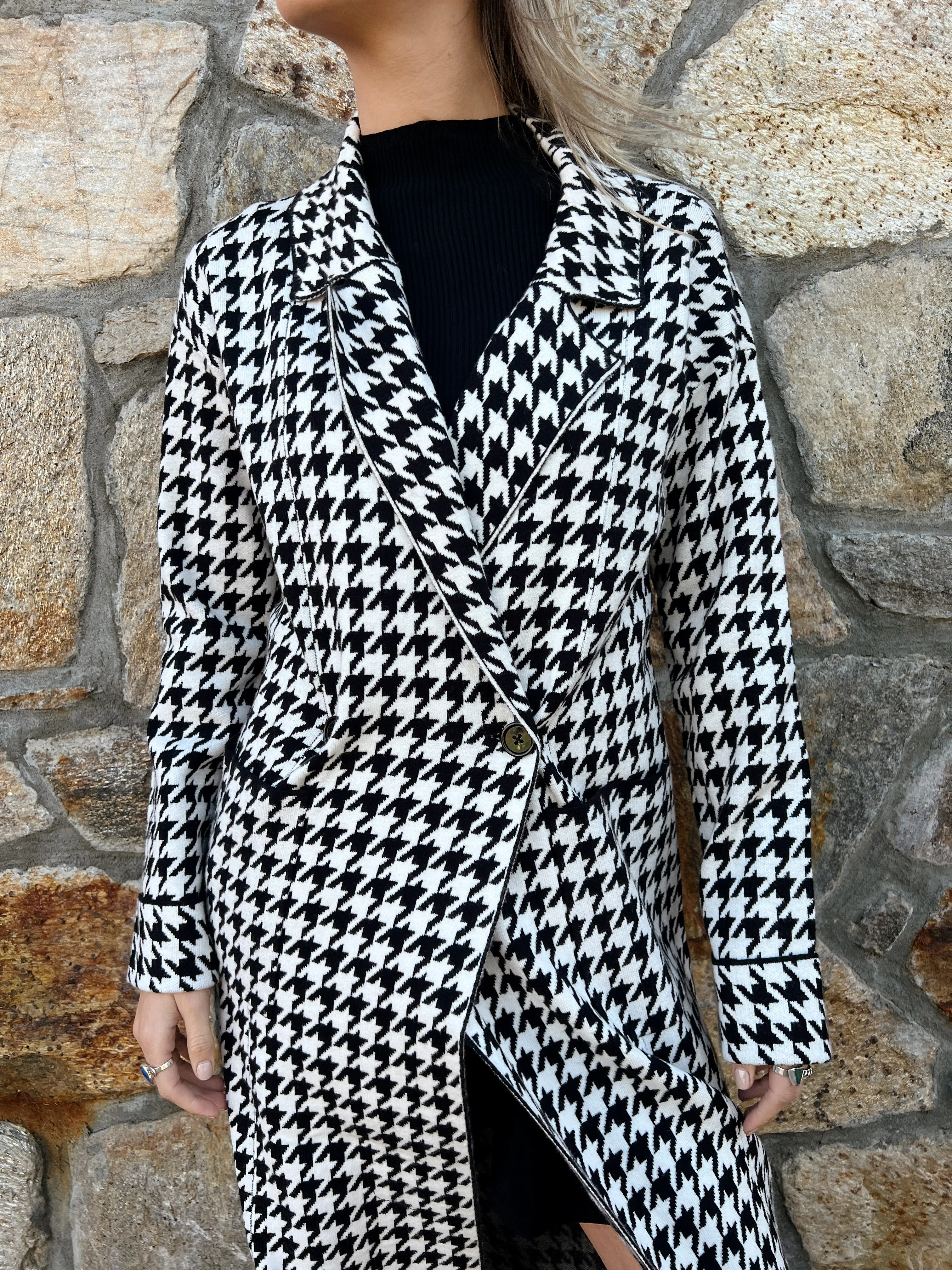 Sashta Houndstooth Sweater