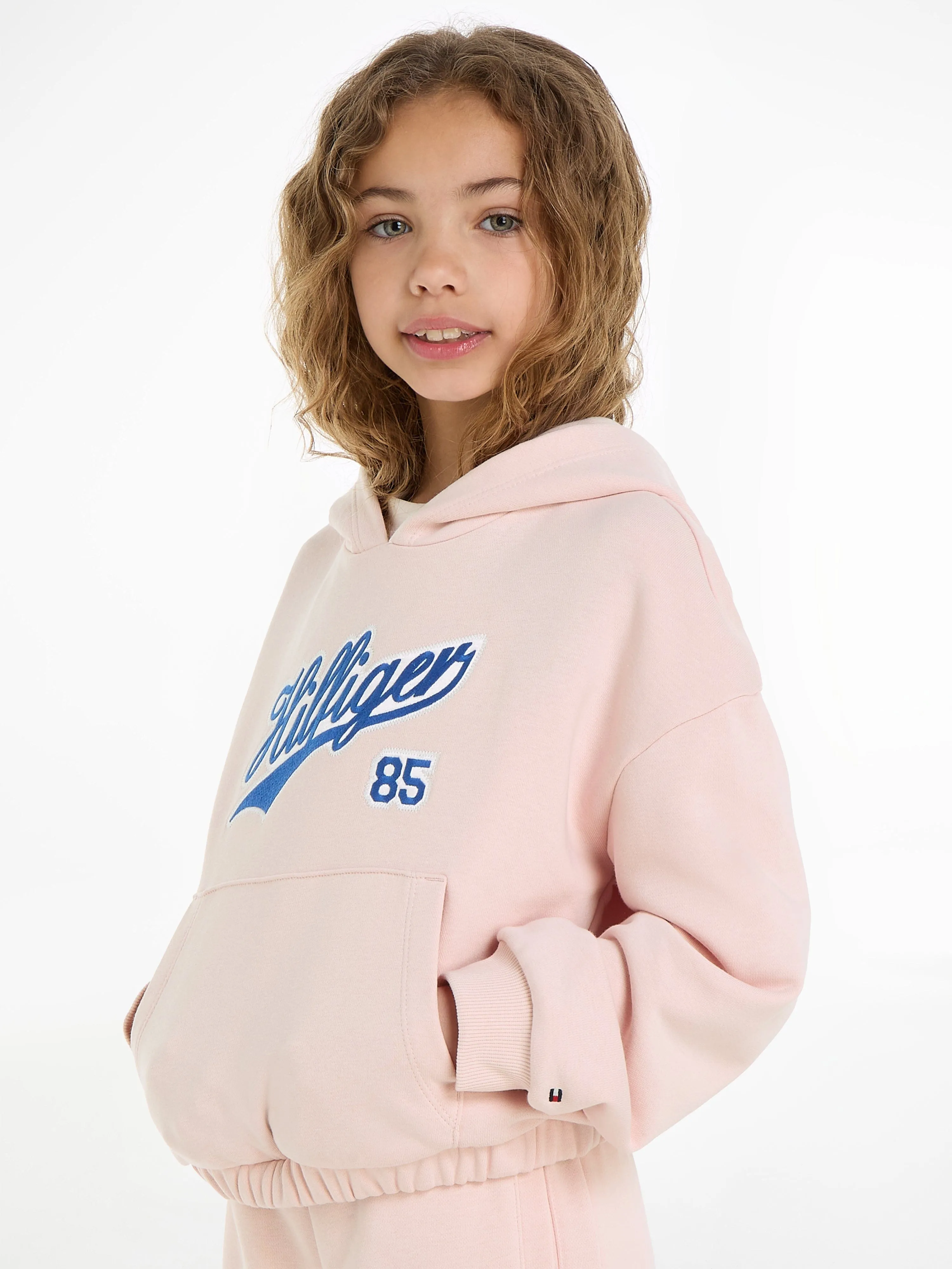 Tommy Hilfiger Girls Logo Script Hoodie in Pimk