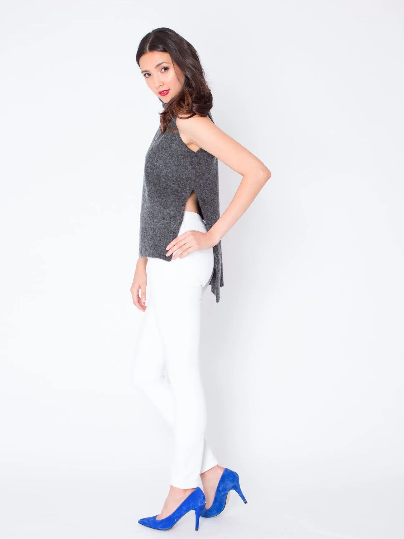 Warm Winds Sleeveless Sweater in Grey